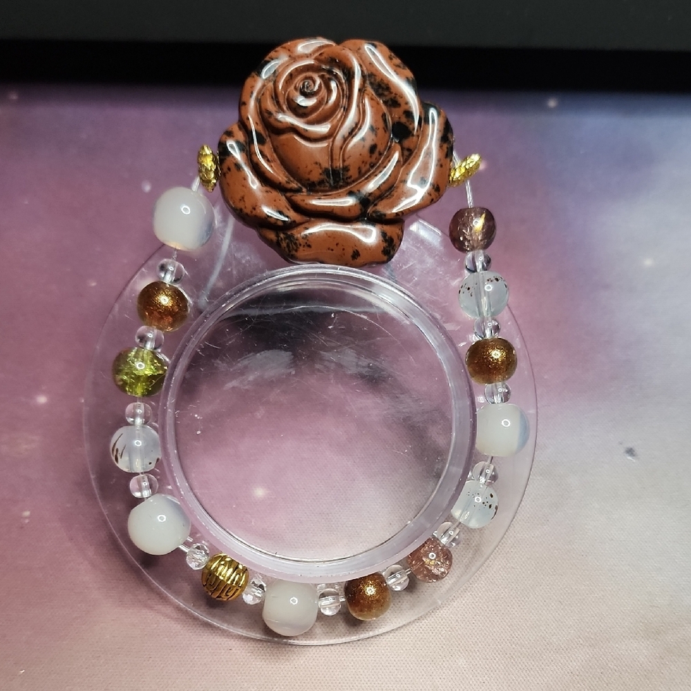 Elegant Brown Rose Beaded Bracelet